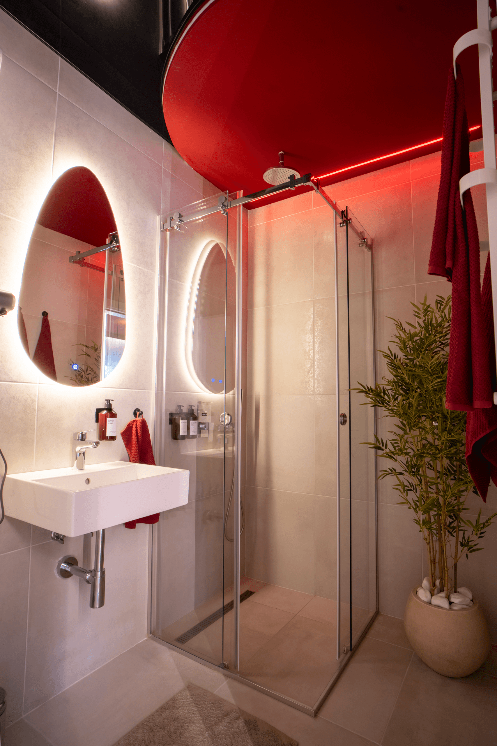 Bordo — apartman sa jacuzzijem i saunom, Novi Beograd, Beograd (slika 11 od 11)