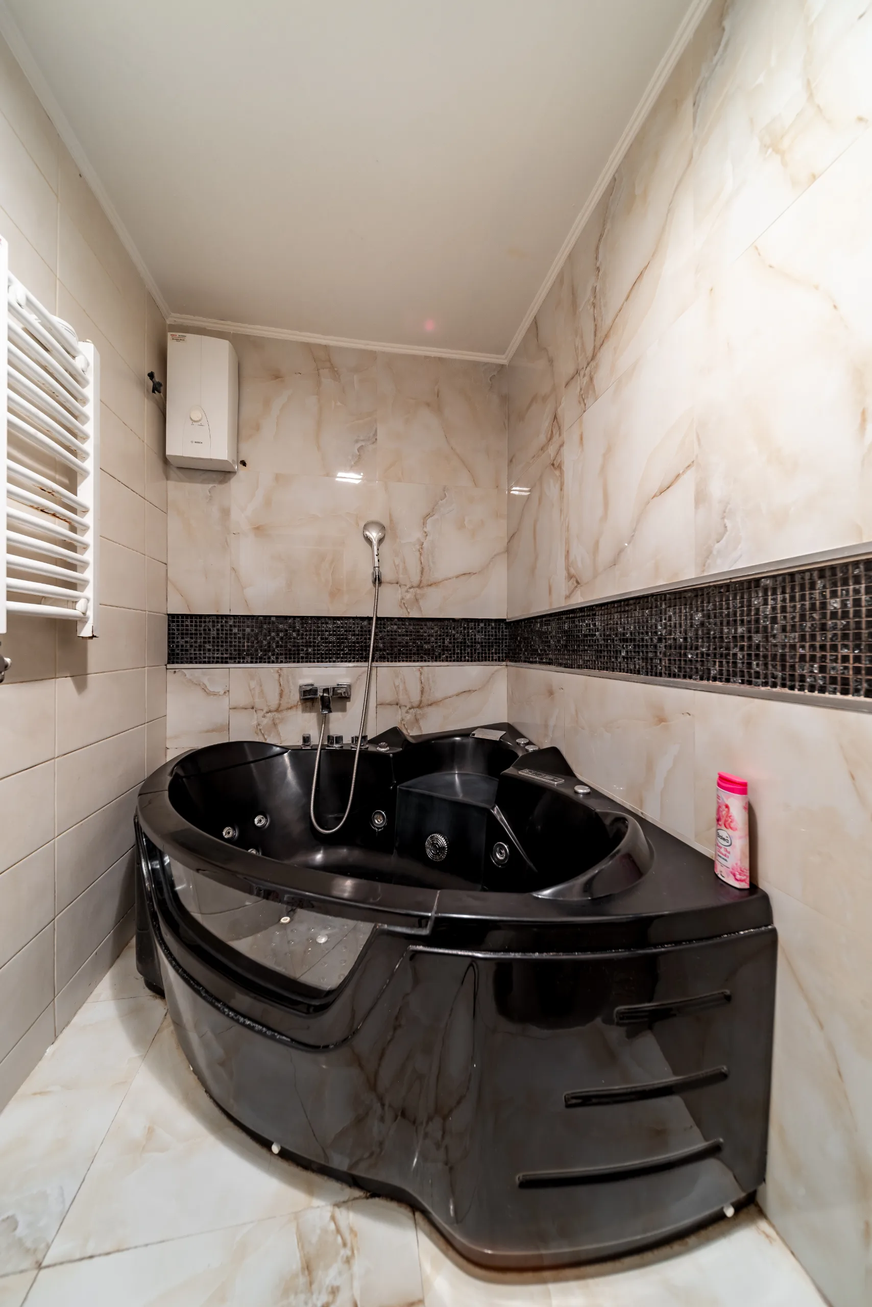 Aqualux 2 — apartman sa jacuzzijem i saunom, Vračar, Beograd (slika 10 od 13)