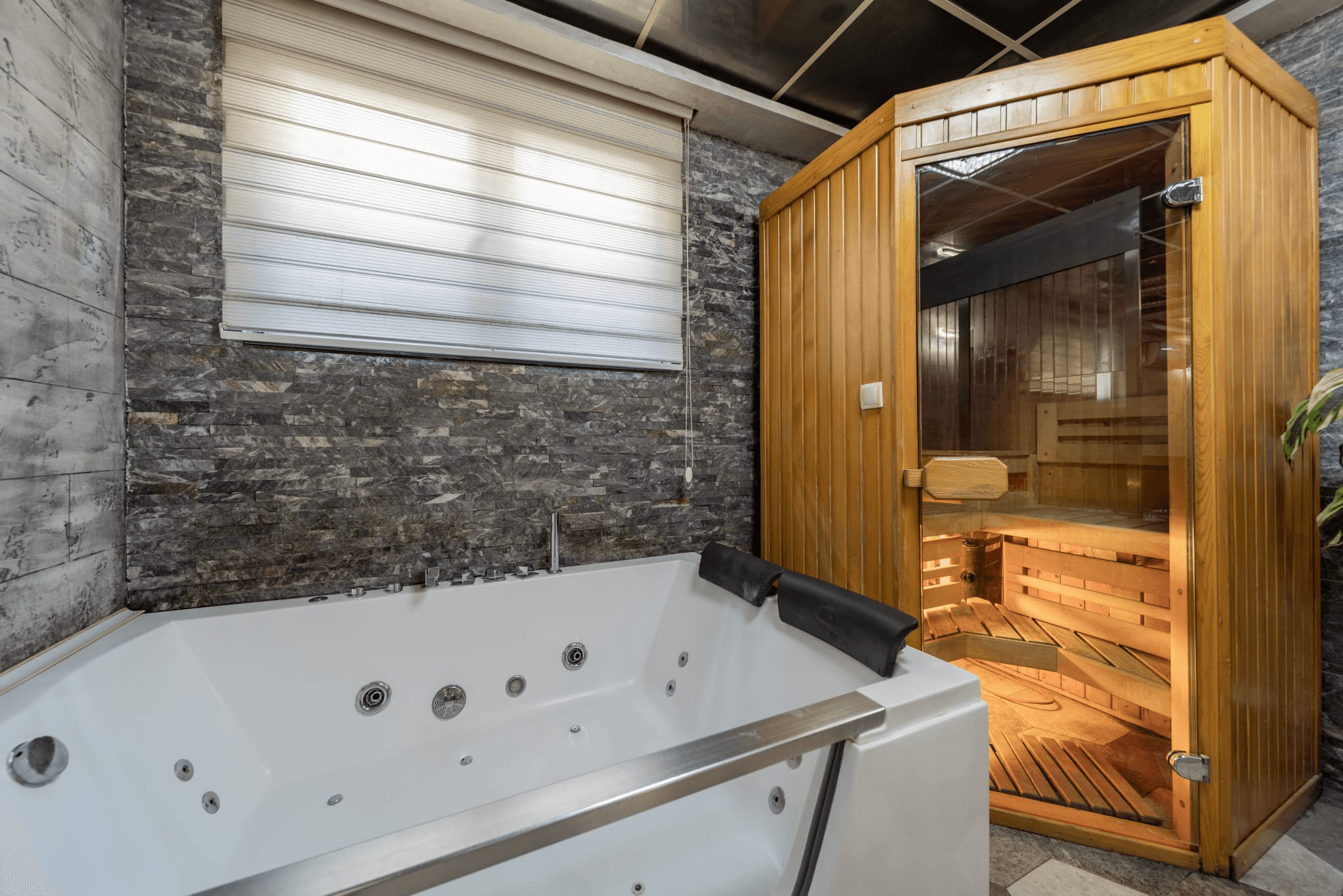 Aqualux