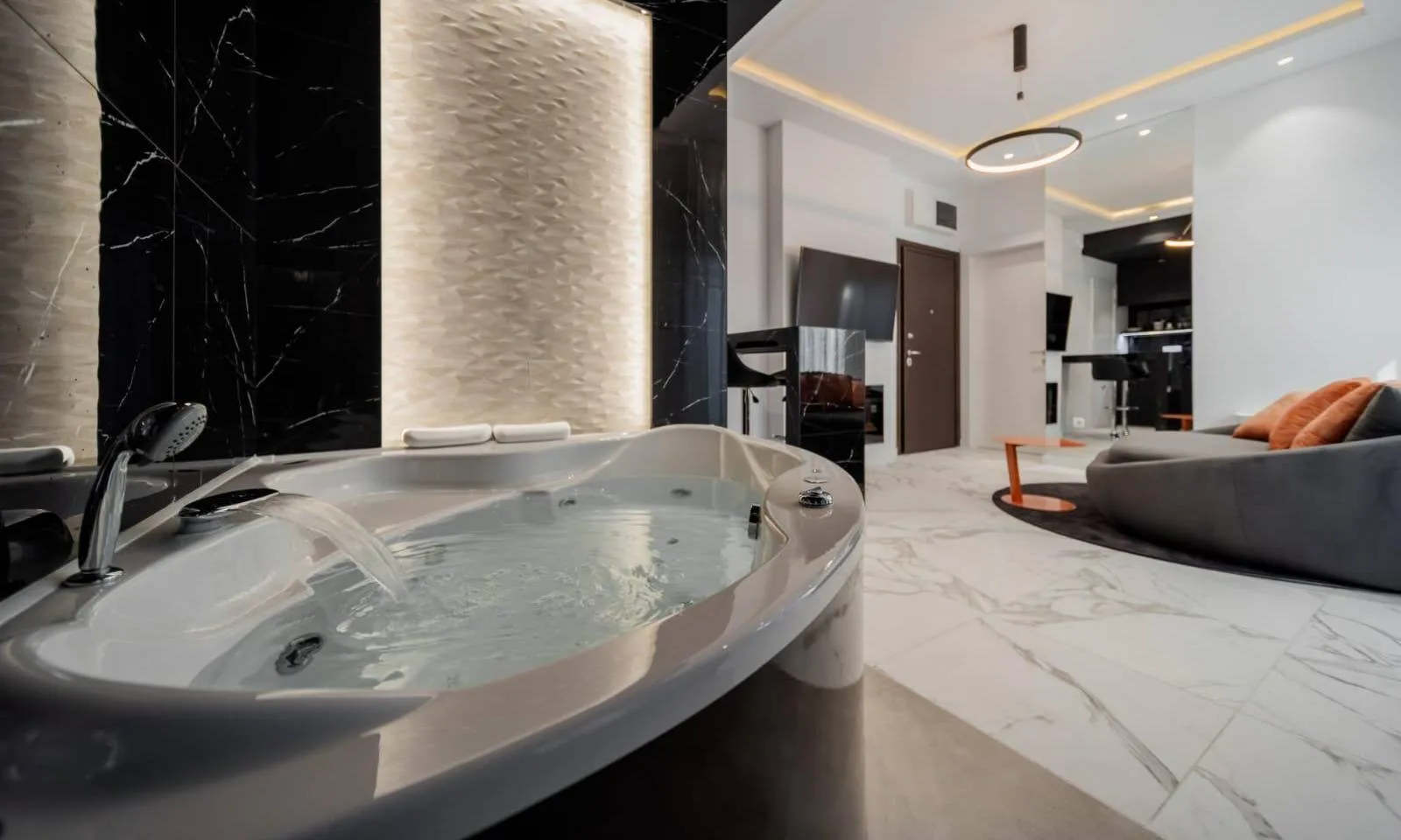 Bounce spa — apartman sa jacuzzijem i saunom, Vracar, Beograd (slika 2 od 13)