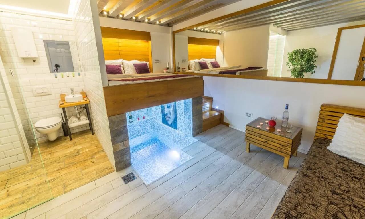 Bazen — apartman sa jacuzzijem, Vracar - Slavija, Beograd (slika 3 od 8)